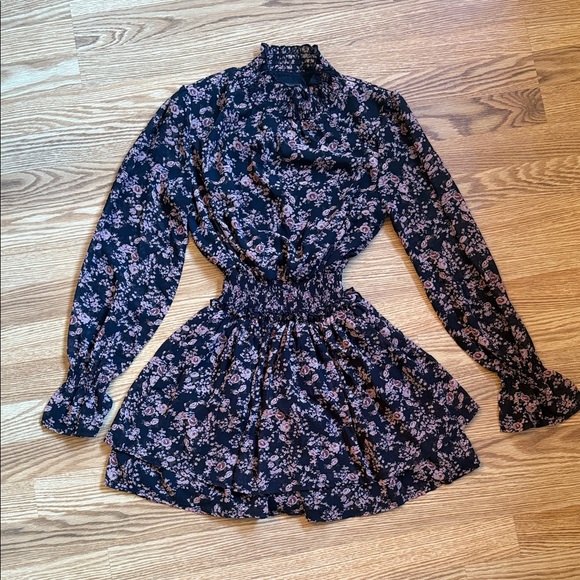 Missguided Floral Long Sleeve Dress - Picture 1 of 6